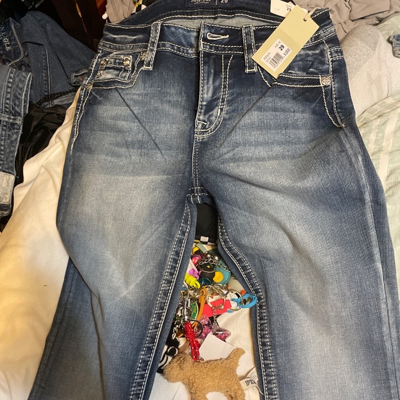 Size 29 new with tag miss me jeans - Picture 3 of 3